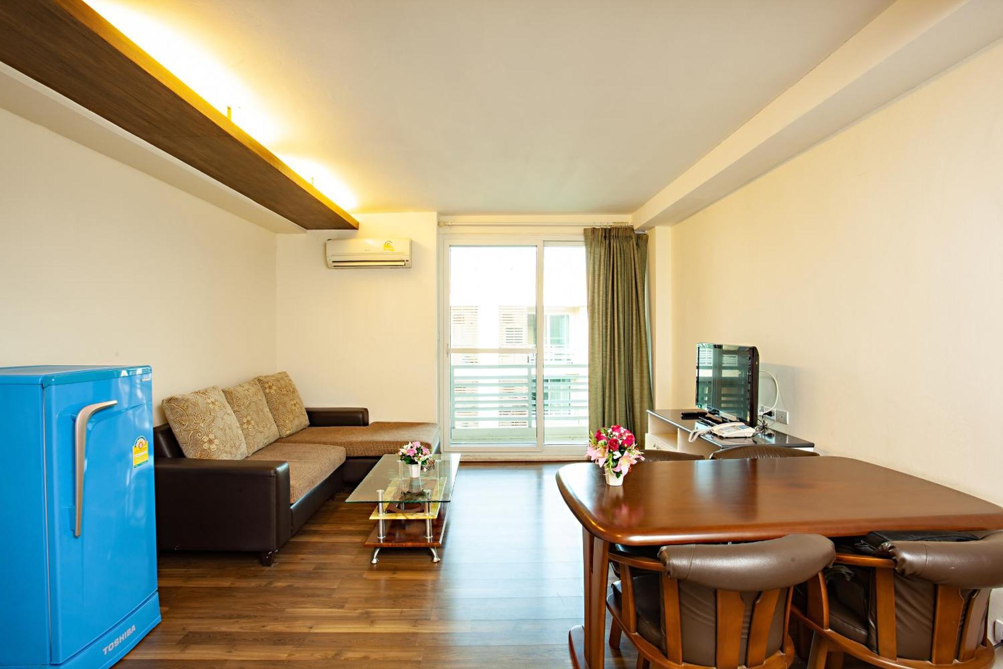 Tm Land Hotel Аюттхая Экстерьер фото